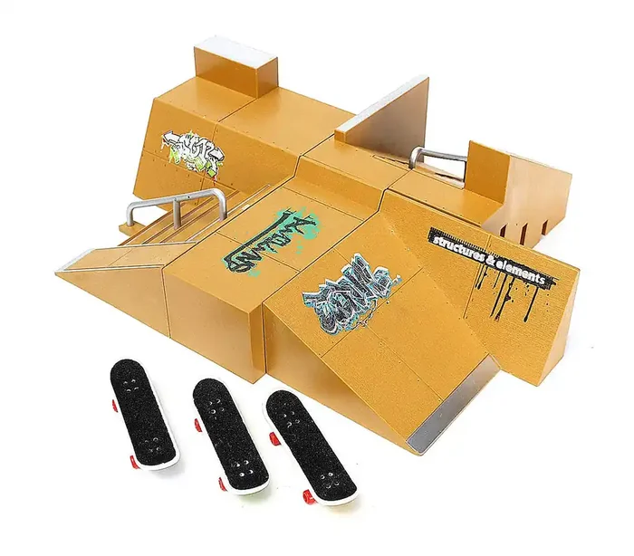 Fingerboard per Bambini 35×14 cm con Mini Skate Park in Plastica