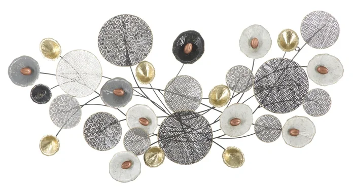 Pannello da parete contemporaneo in metallo con fiori in 3D cm 135x7x69h