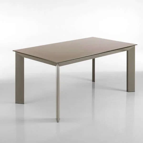 Tavolo moderno allungabile tortora con gambe in metallo e piano in vetro verniciato